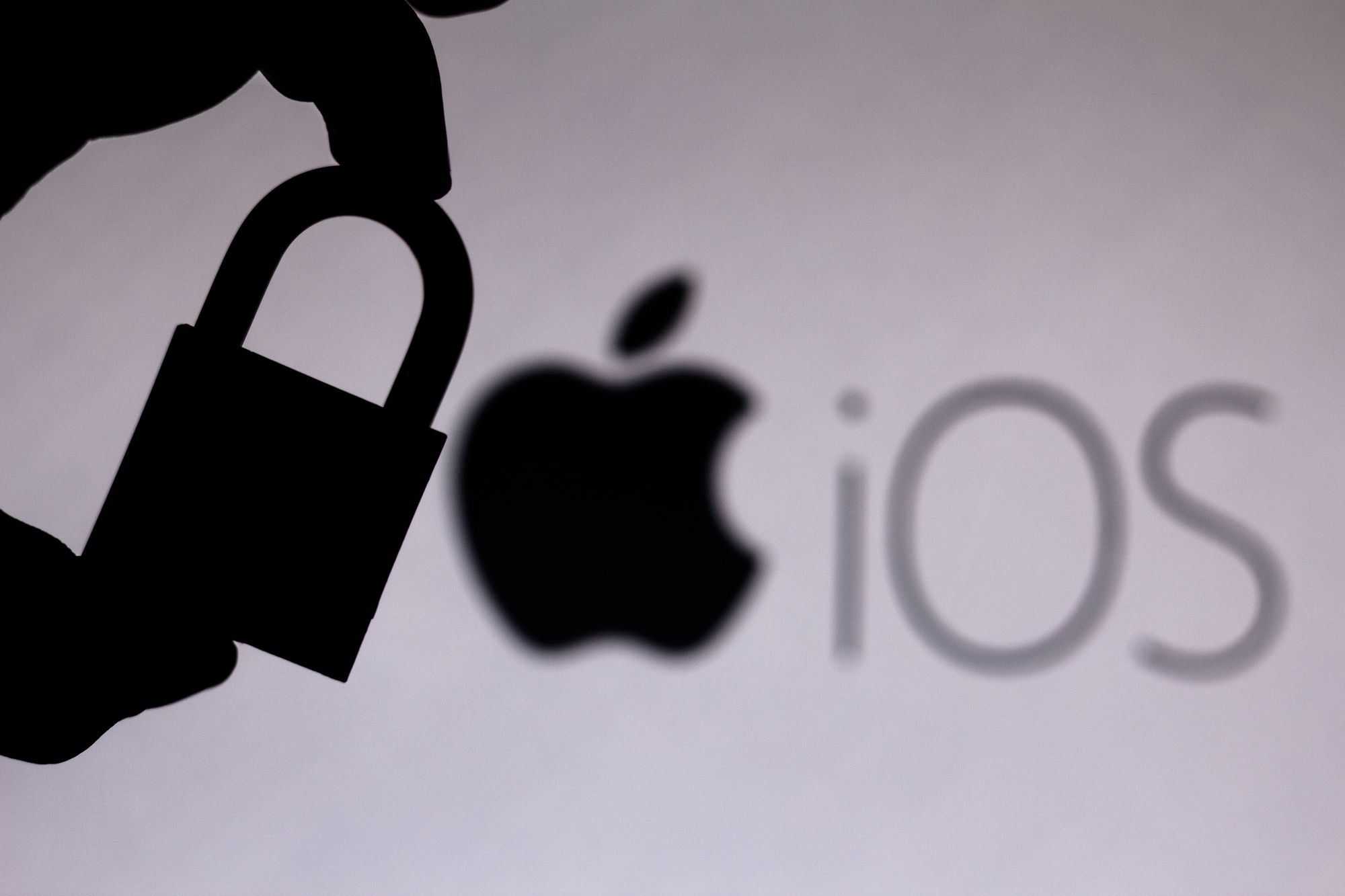 Apple Sues iPhone Hackers 'NSO Group'